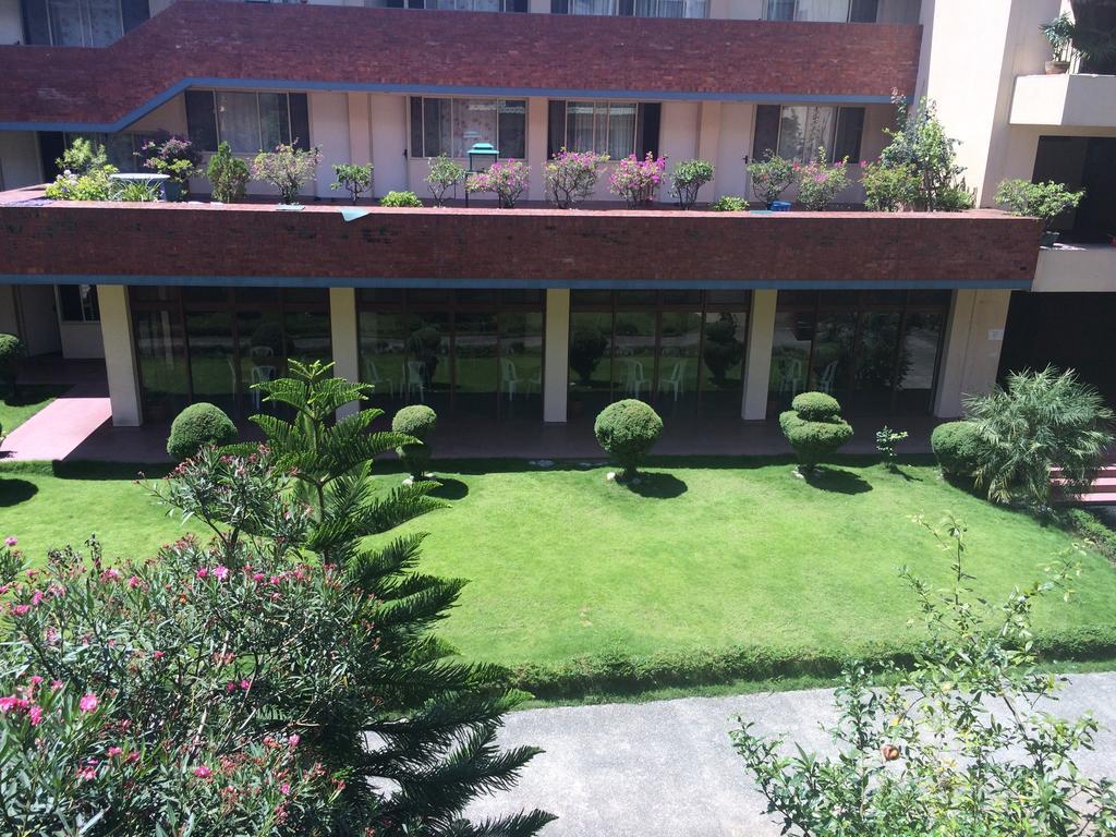 Dondrub Guest House Катманду Экстерьер фото