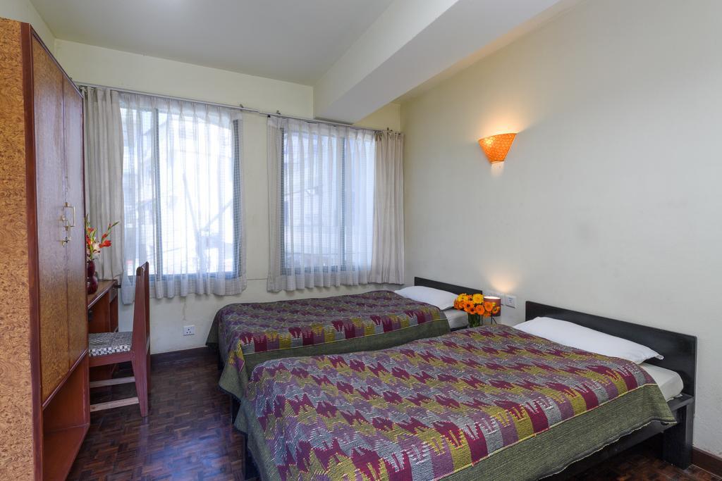 Dondrub Guest House Катманду Экстерьер фото
