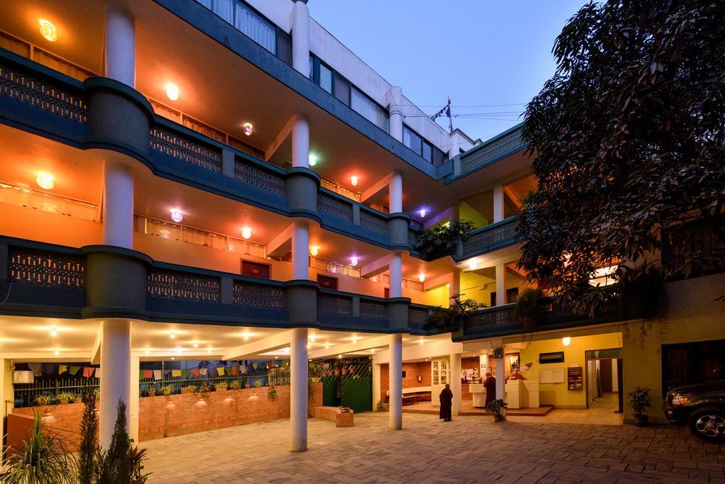 Dondrub Guest House Катманду Экстерьер фото